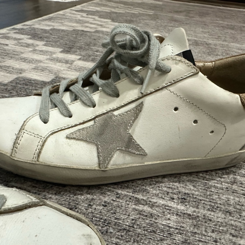 Golden Goose